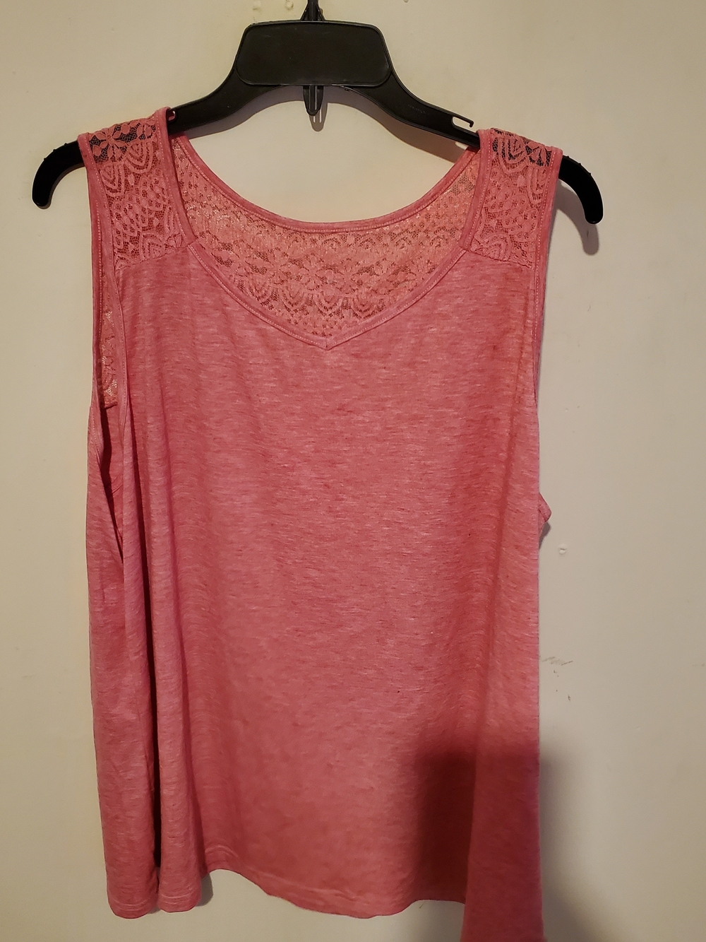 Women's Pink Lace Yoke Sleeveless Top